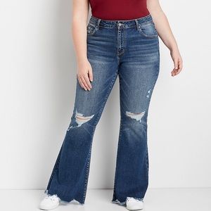 KanCan Distressed Flare Leg Jeans Size 16 NWT!